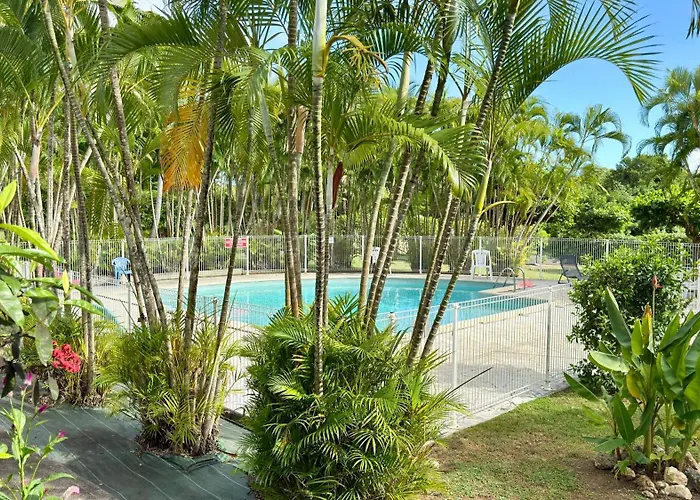 Bel Appartement Spacieux Avec Piscine Et Proche Des Plages - Le Mimosa Sainte-Anne 