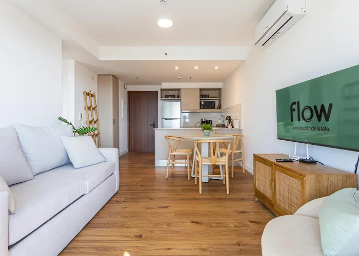 Cozy Apartment Steps Away From Everything Asunción