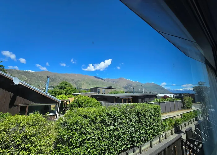 Cozy Two Bedroom Apartment In Wanaka, Nz