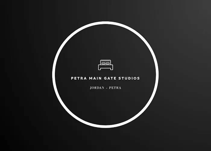 Petra Main Gate Studios Wadi Musa