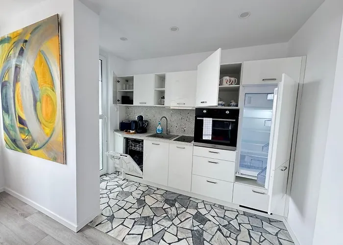 Luxus Art Apartament Burgas