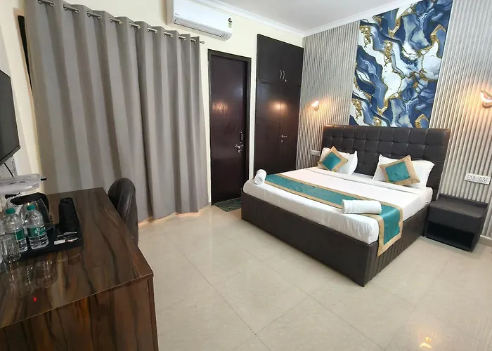 Divine India Service Apartment, Noida - 72 3Bhk