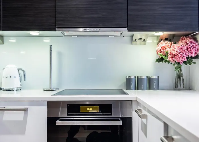 Chelsea Harbour Living Apartment London