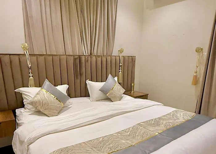 السلطان Alsoltan Hotel Al-ʿUla