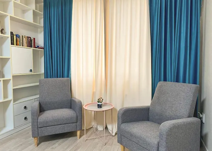 Cozy,Bright,Central With An In-House Restaurant Chisinau