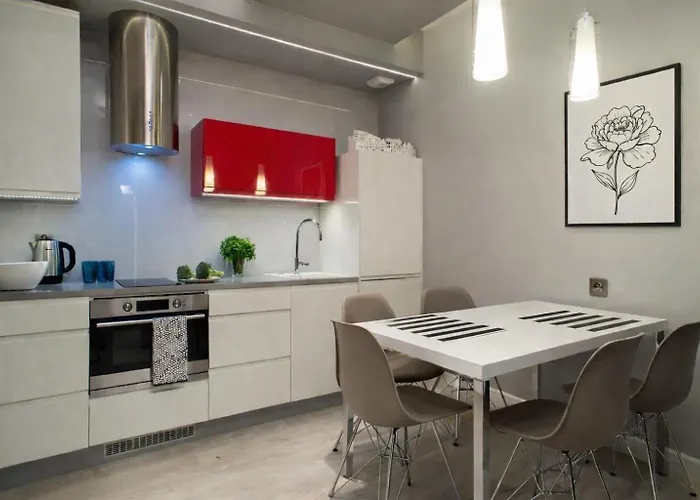 Inpoint Krakow Suites - Steps From Main Station&Old Town Self Check-In