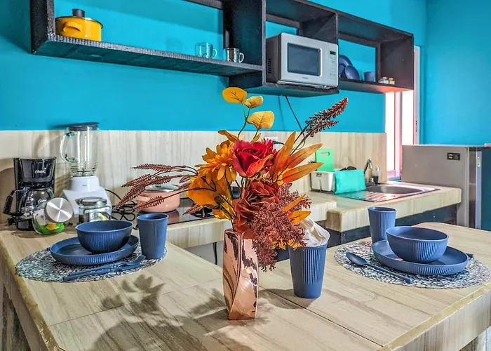 Digital Nomad Apt With Fast Wifi, King Memory Foam Bed, Full Kitchen, Beach 8-Min Walk 5B Playa del Carmen
