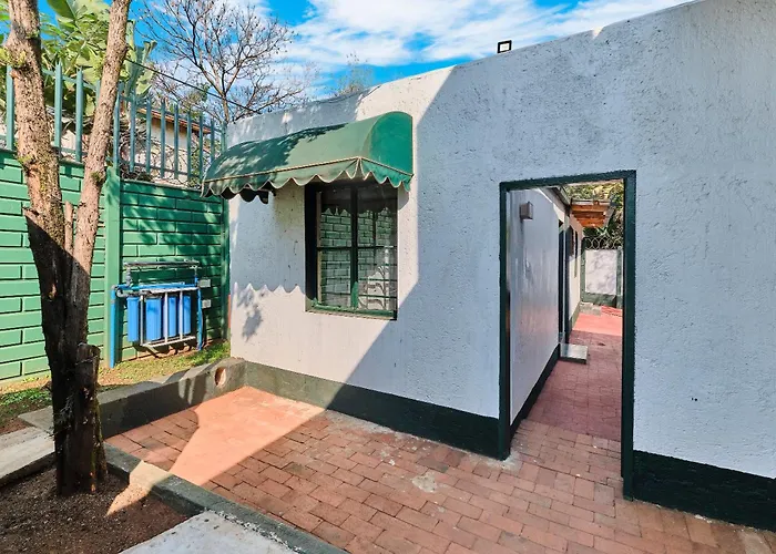 Fully Equipped Cottage Room With Backup Utilities Johannesburg