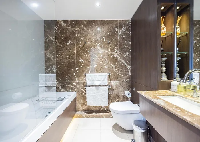 Chelsea Harbour Living Apartment London