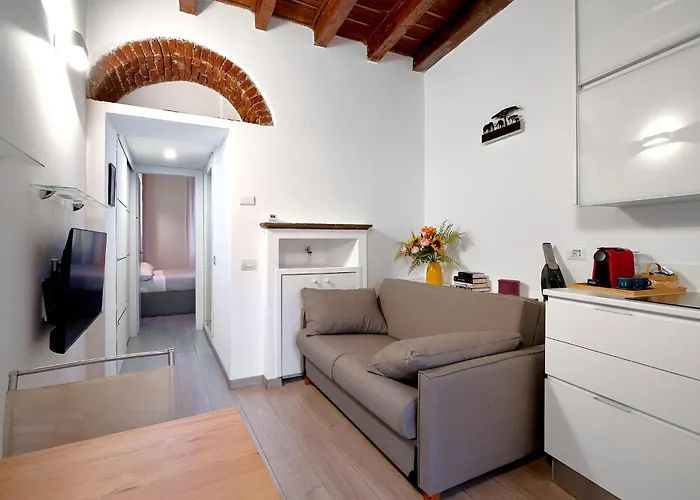 Sarpi Chinatown - Leo Brothers - Bramante 15 Milan