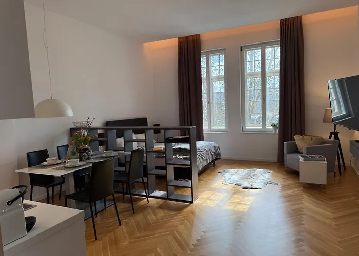 Appartements Schwere Reiter Strasse Muenchen