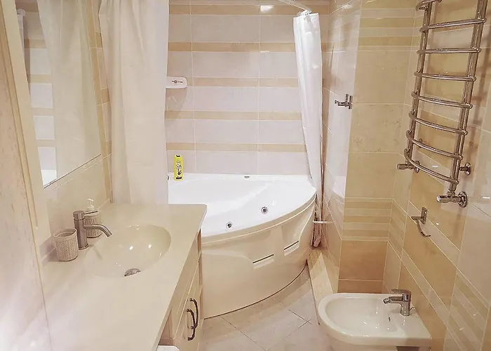 Stunning Design Apartment With Jacuzzi Chisinau