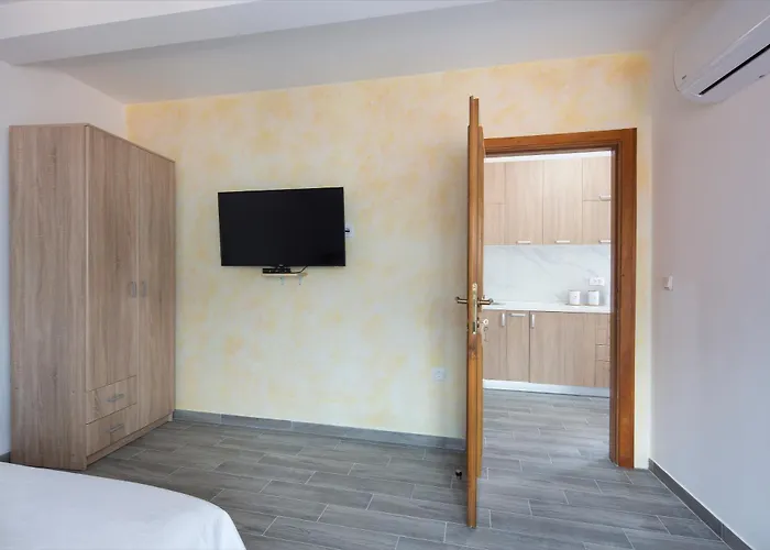 Apartments Bonaca Kotor
