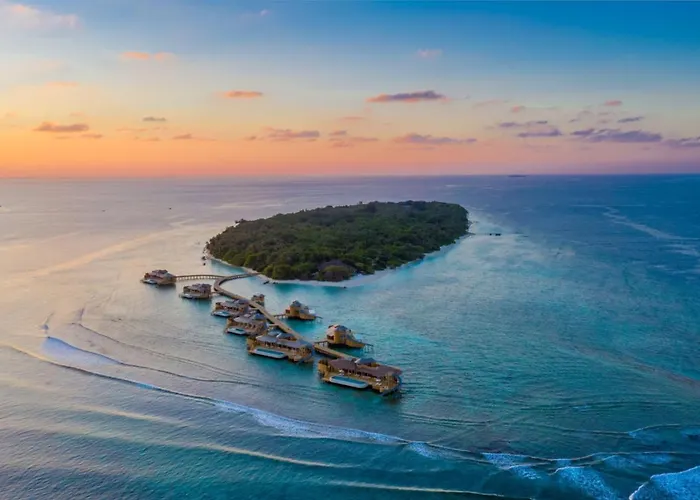 Soneva Fushi Hotel Eydhafushi