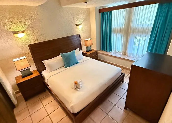 Mayan Princess Beach & Dive Resort West Bay
