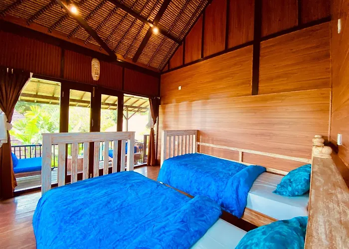 Blind Dog Inn Sanur 