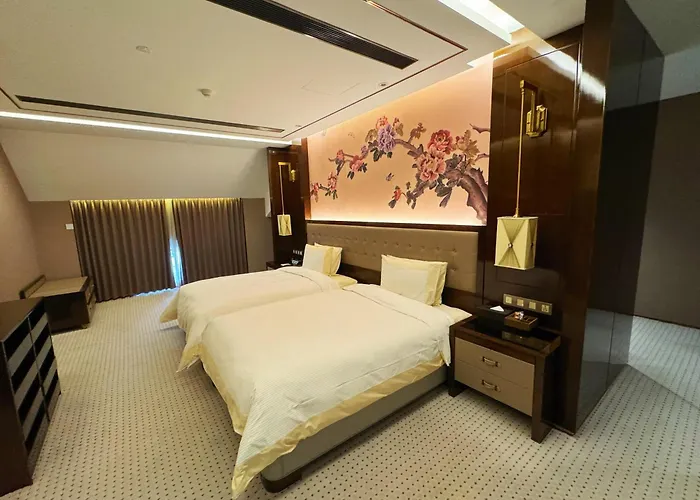 Royal Garden Hotel Shanghai