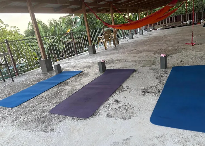 Yogi-Homestay Koror