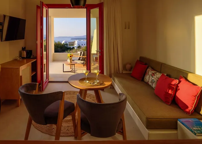 Potnia Theron Suites Akrotiri 