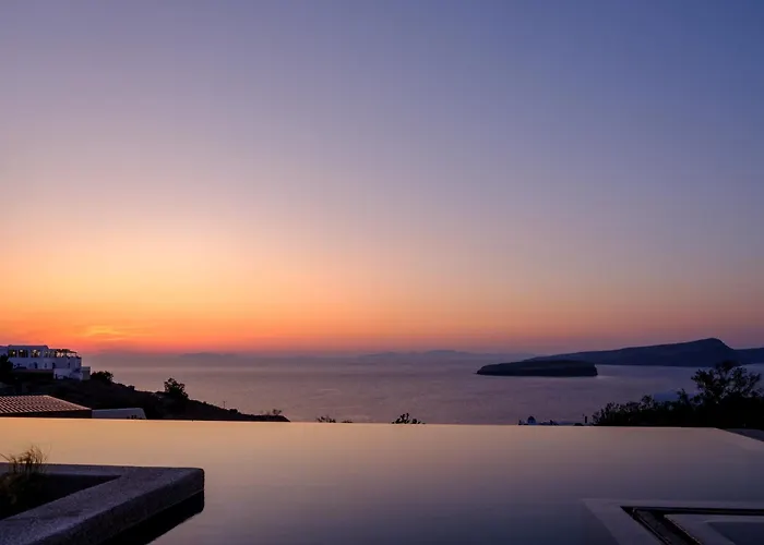 Potnia Theron Suites Akrotiri 