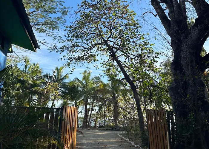 Beach Front Bahia Sámara