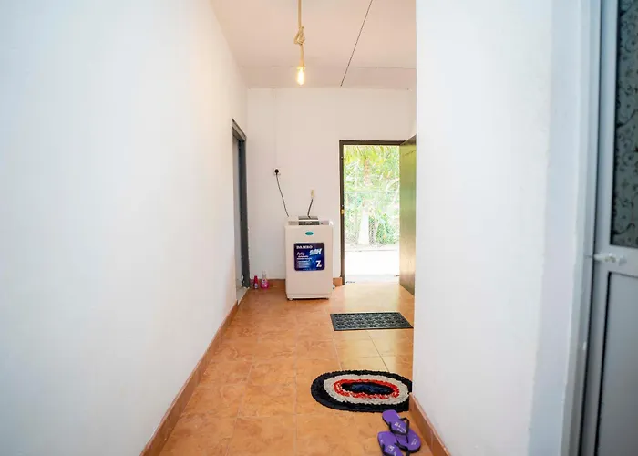 Amagee Nature Resort - 3 Ac Room Entire Villa Weligama