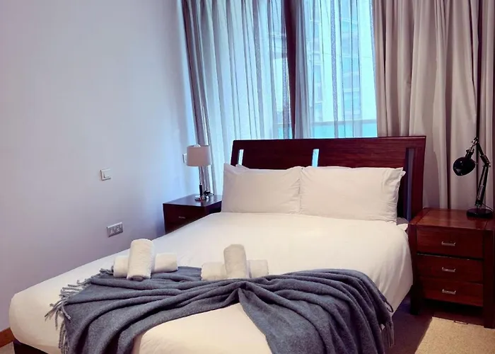 Central Prime King Size Apartment Dublin
