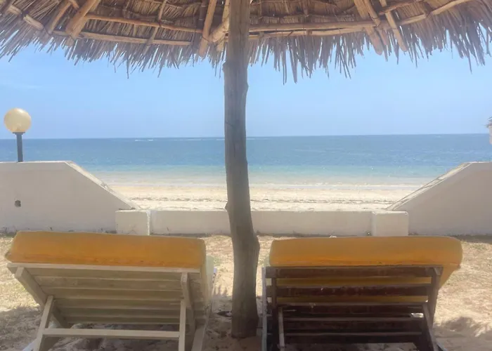 Dada Suites De Luxe Ocean Beachfront B&B Malindi