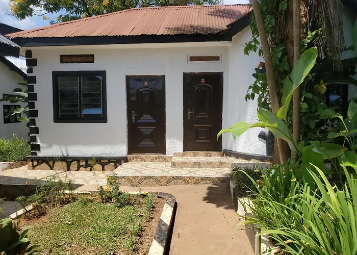 Gorilla Tours And Travel Africa Ltd Hotel Entebbe
