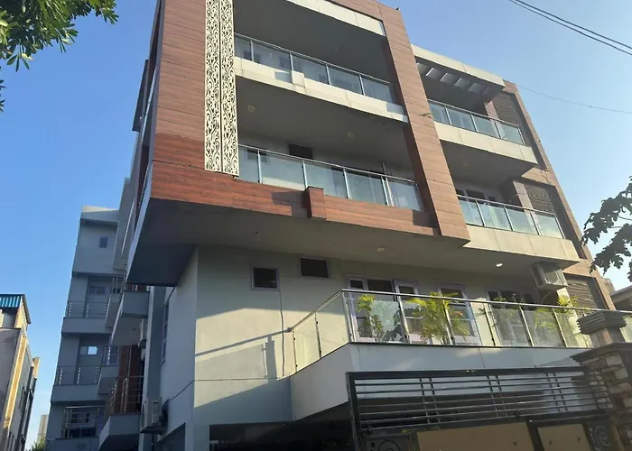 Divine India Residency Hotel & Service Apartment, Noida Sector 72