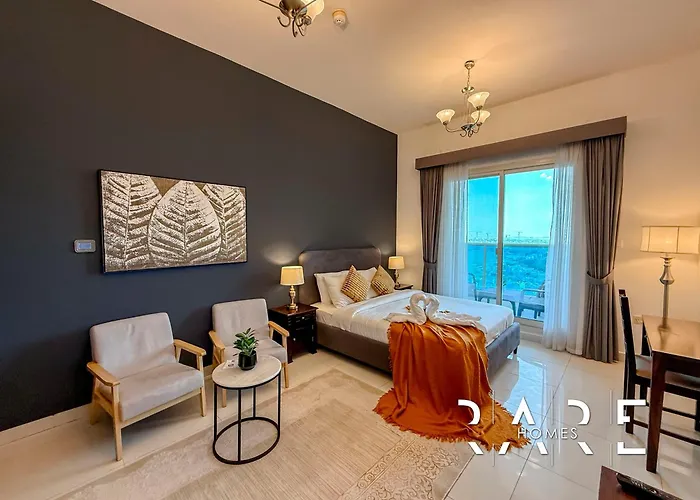 Rare Holiday Homes - Near Miracle Garden - Dubai Sports City - Elite Residence - R1108