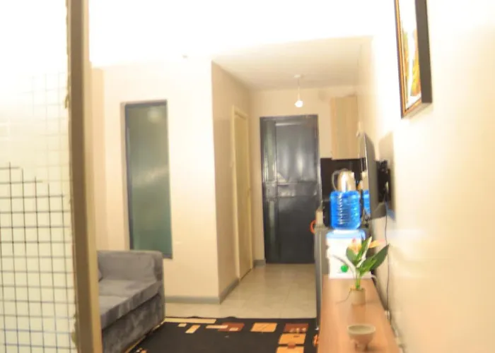 Convenient Cozy Spot Near Airport Apartment Nairobi