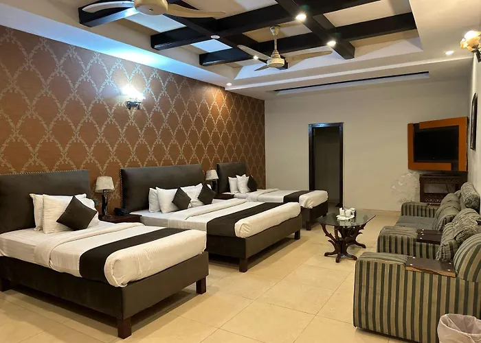 Royal Ilva Hotel Lahore
