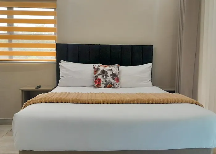 Sammy'S Guest Lodge Harare