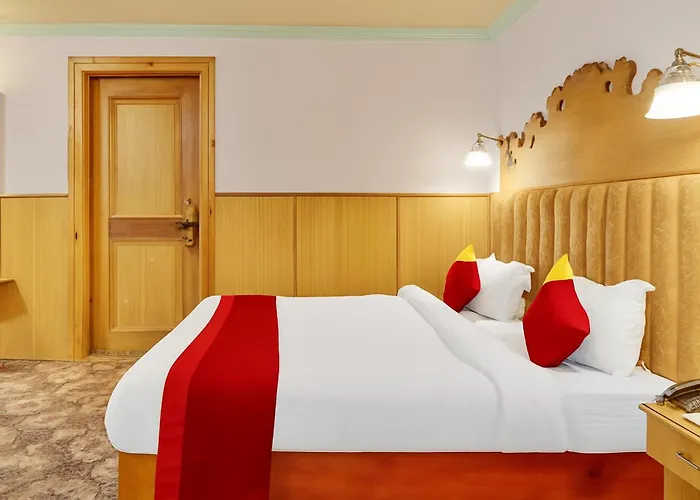 4Everstay Grand Luxury Sambhala Premium Rooms Free Parking & Wifi !!! Top Rated & Best Selling Hotel In Manali