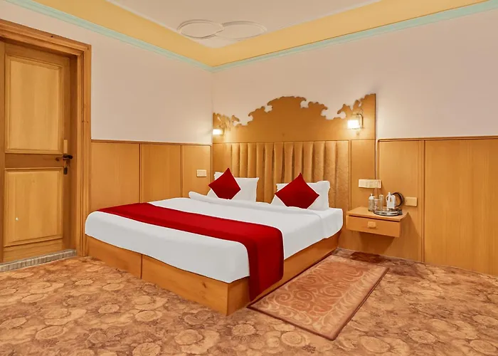 4Everstay Grand Luxury Sambhala Premium Rooms Free Parking & Wifi !!! Top Rated & Best Selling Hotel In Manali