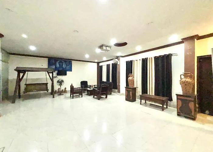 Hotel Royal Kashi Varanasi