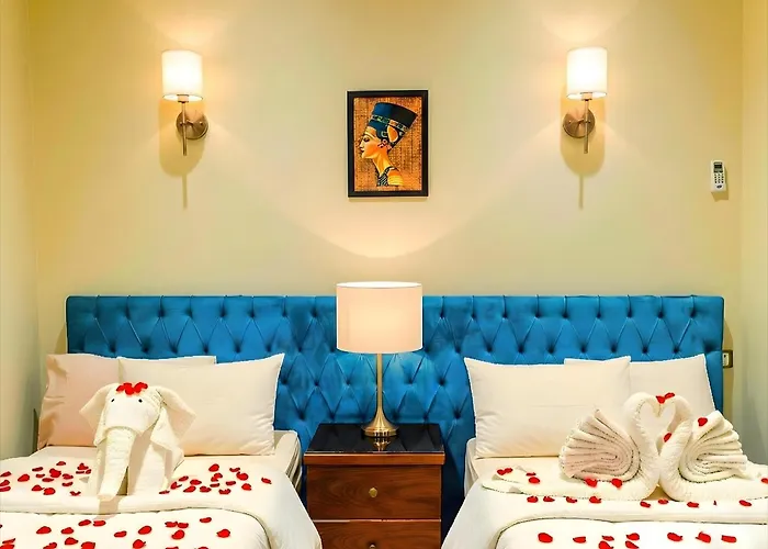 Pyramids Quality View Hotel Cairo