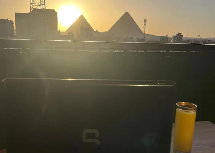 Pyramids Pure Inn Cairo