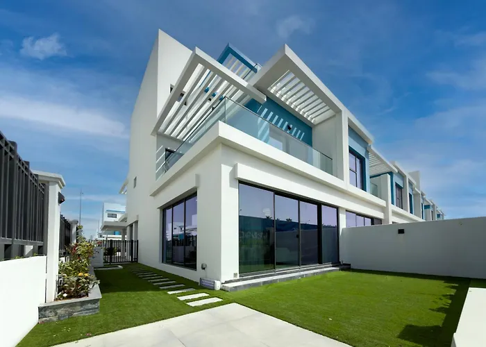Five-Bedroom Plus Maid'S Room Villa With Multiple En-Suites Sunset Roof Terraces & Exceptional Space Dubai