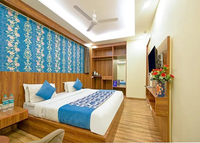 Hotel Rosewood Suites Near Delhi International Airport New Delhi
