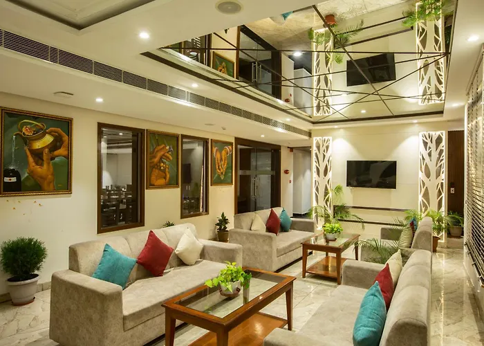 Hotel Vivanta Inn Near Delhi Airport With Free Airport Drop New Delhi