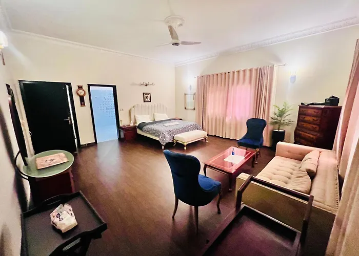 Luxurious Villa Dha Karachi