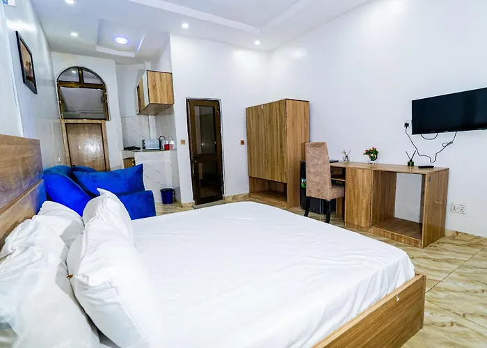 Frenezia Hotel And Apartment Ikeja Gra