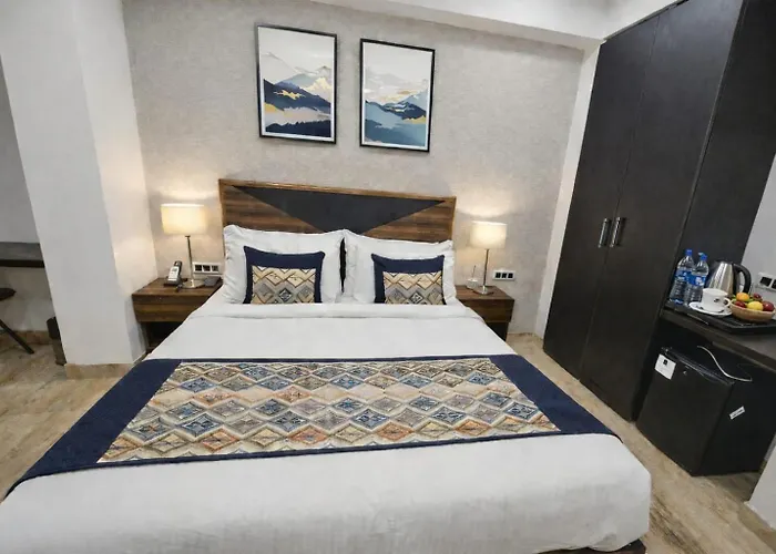Hotel De Grand Infinity Near Delhi Airport New Delhi