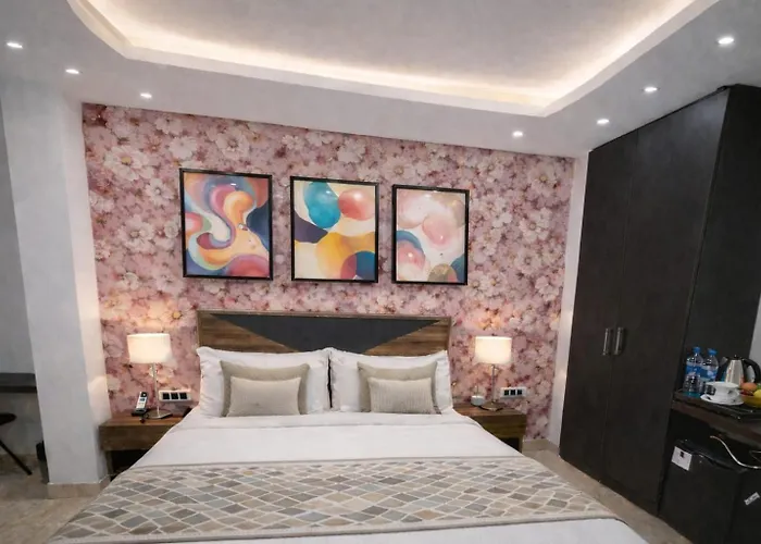 Hotel De Grand Infinity Near Delhi Airport New Delhi