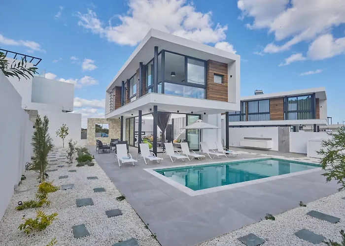 Holiday Home Protaras Elite Perle Villa Ep3C By Interhome