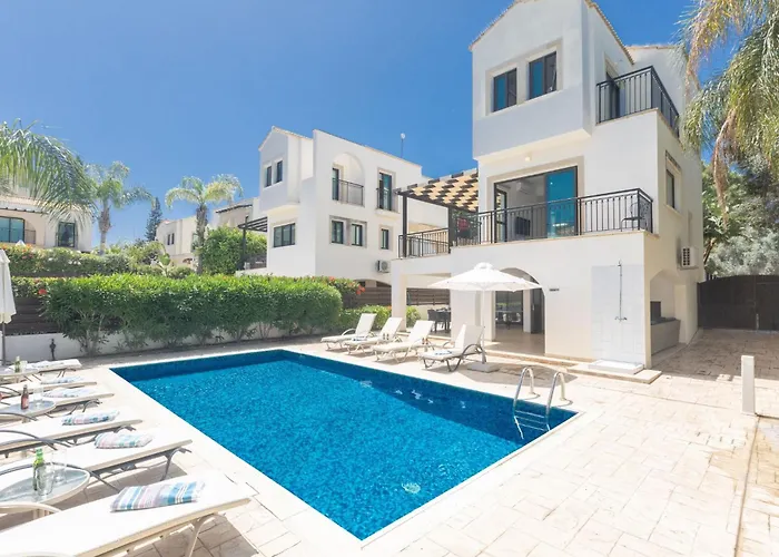 Holiday Home Ferienvilla Fuer 10 Personen In Protaras By Interhome