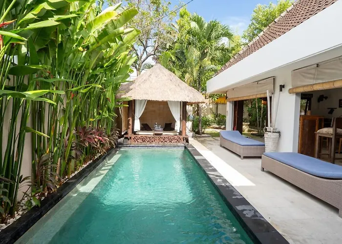 Kangin Villa 2 Bedrooms In The Heart Of Seminyak Kuta 