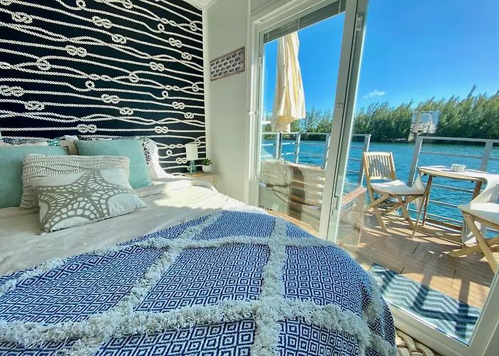 Casa Azul Experience At The Perry Hotel Key West